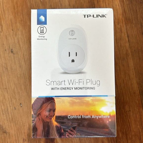 NIB Kasa Smart WiFi Plug w/Energy Monitoring by TP-Link. HS110 (US) - 1 PACK - Picture 1 of 10